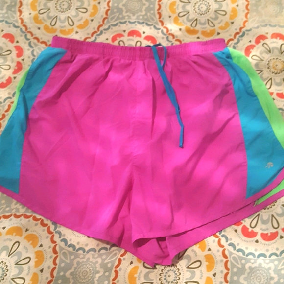 Ideology Pants - 🌹5/25 Ideology Athletic Short size L